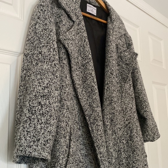 REVOLVE Premonition The Ultimate Jacket Tweed-Style - Medium - Picture 8 of 11